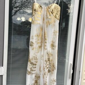Adrianna Papell White & Gold Sequin Evening Dress